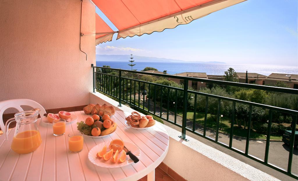 Residence Hoteliere Scudo Ajaccio  Eksteriør billede